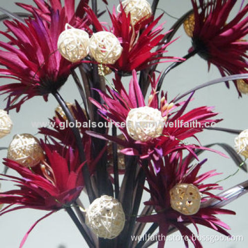 Fantastic Christmas tree string lights with Woven ball